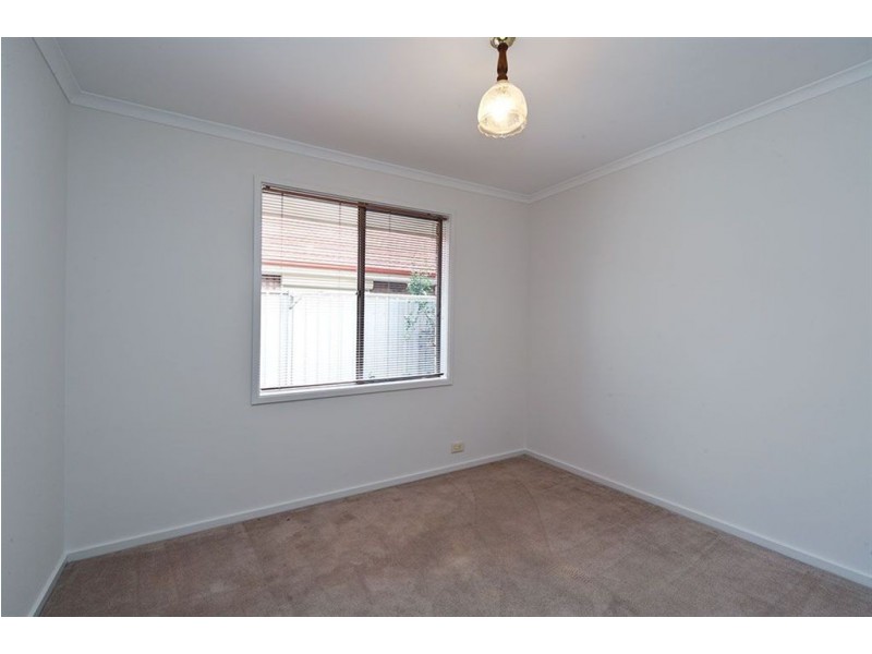 10 Hampton Drive, Oakden SA 5086