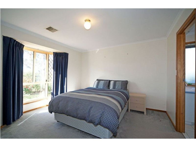 26 Amisfield Crescent, Greenwith SA 5125