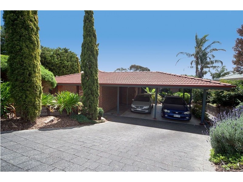 2 Highwood Court, Aberfoyle Park SA 5159