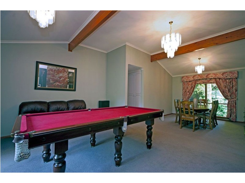 2 Highwood Court, Aberfoyle Park SA 5159