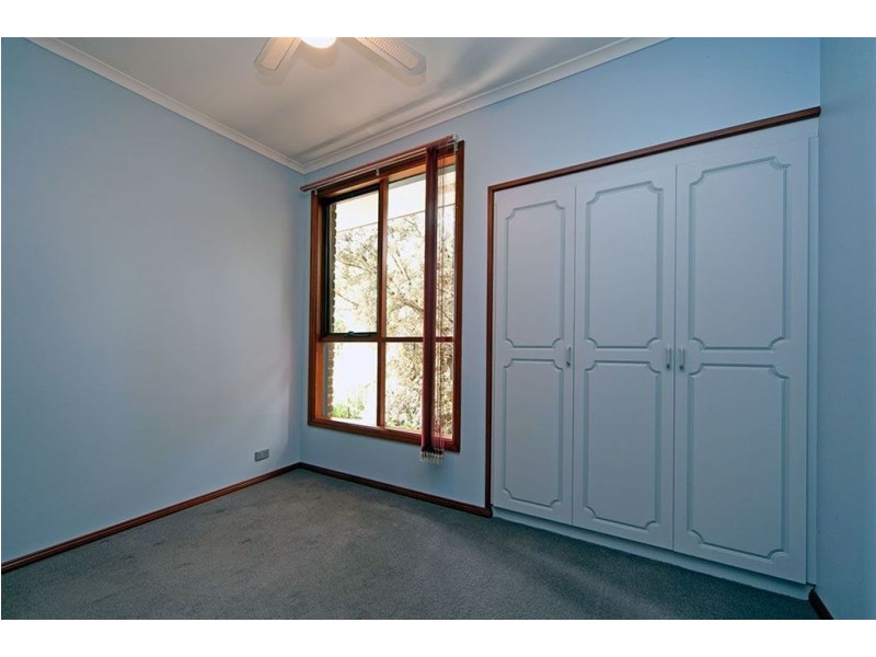 2 Highwood Court, Aberfoyle Park SA 5159