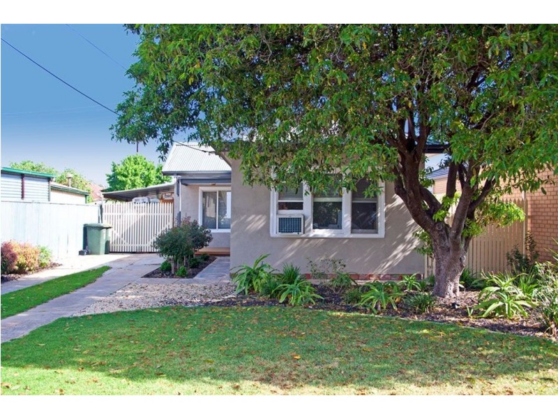 16 Mellor Road, Glanville SA 5015