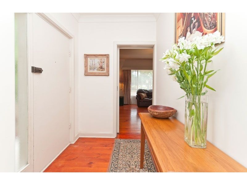 77 Angas Ave, Vale Park SA 5081