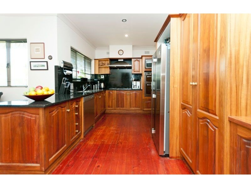 77 Angas Ave, Vale Park SA 5081