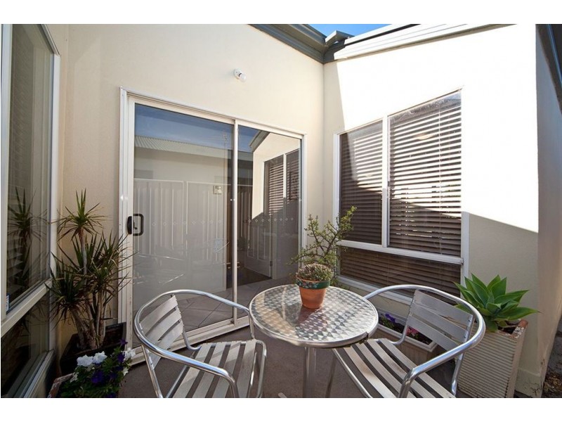 15A Vasey Street, Greenacres SA 5086