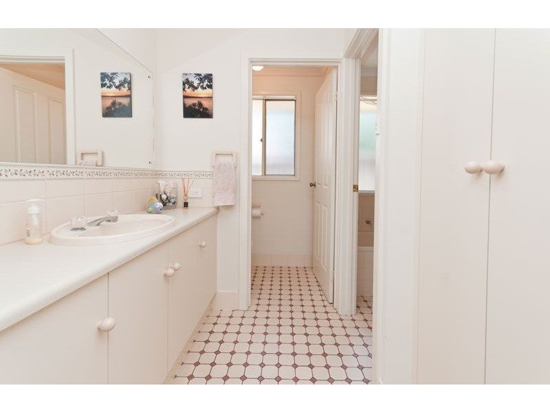 8 Yellow Wood Court, Greenwith SA 5125