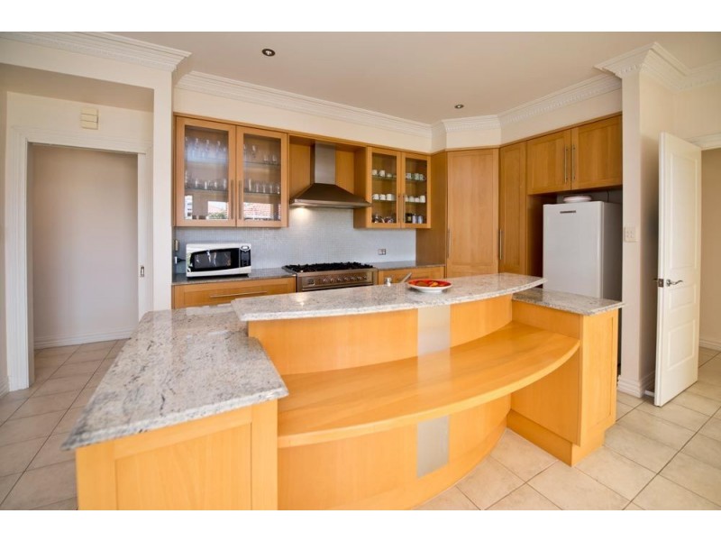 17 Doreen Street, Vale Park SA 5081