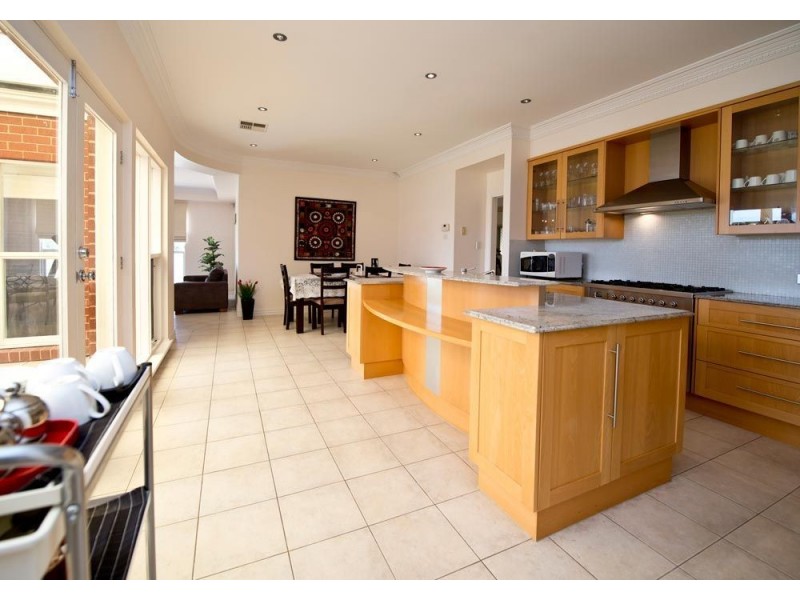 17 Doreen Street, Vale Park SA 5081