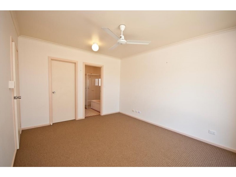 1 McEwin Court, Enfield SA 5085
