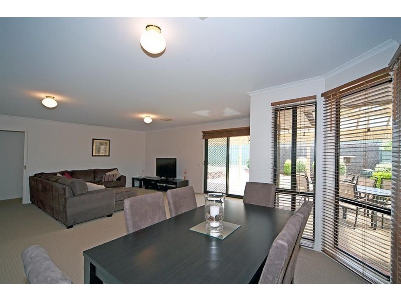 23 Glen Eyre Court, Aberfoyle Park SA 5159