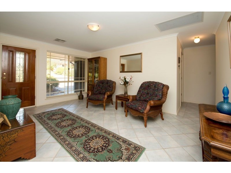 17 Kennion Court, Wynn Vale SA 5127