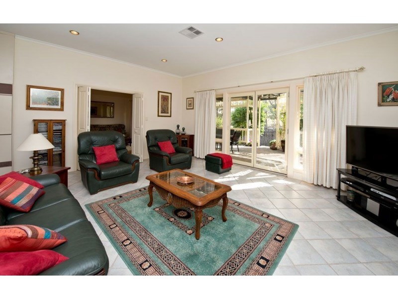 17 Kennion Court, Wynn Vale SA 5127