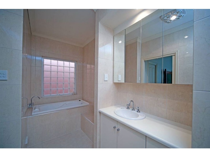 25 Parkin Court (Plympton Close), Plympton SA 5038