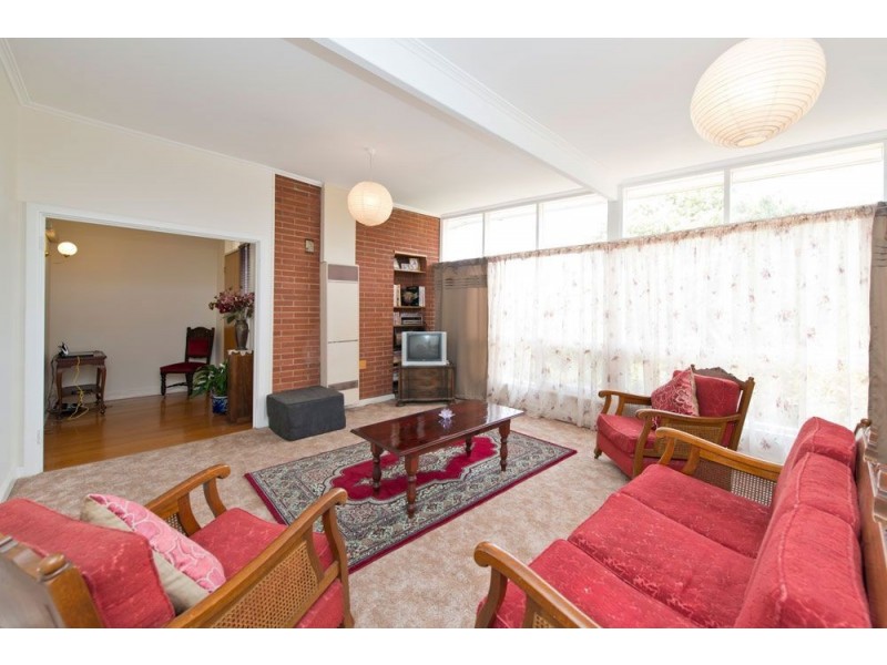 14 Lindsay Street, Vale Park SA 5081