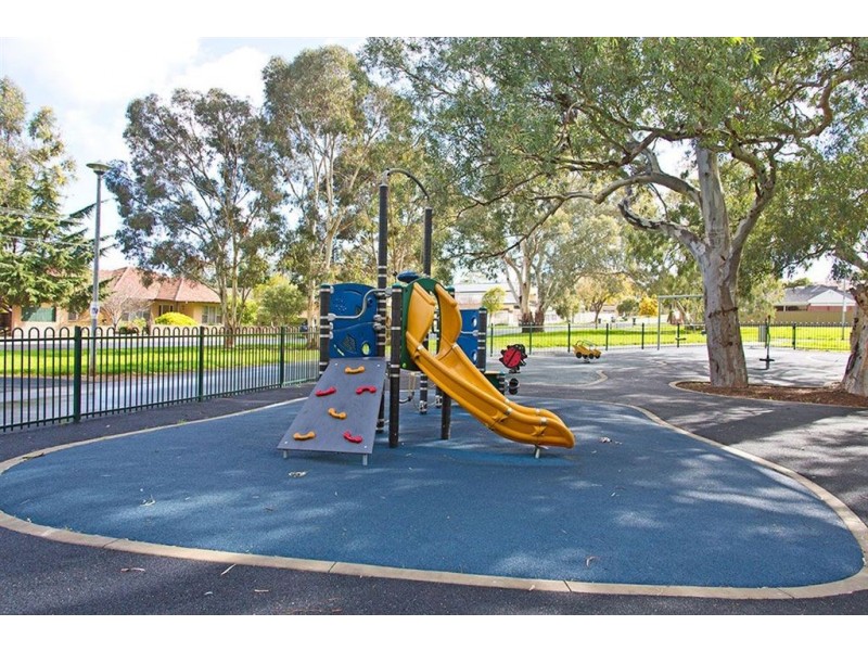 8/81 Windsor Grove, Klemzig SA 5087