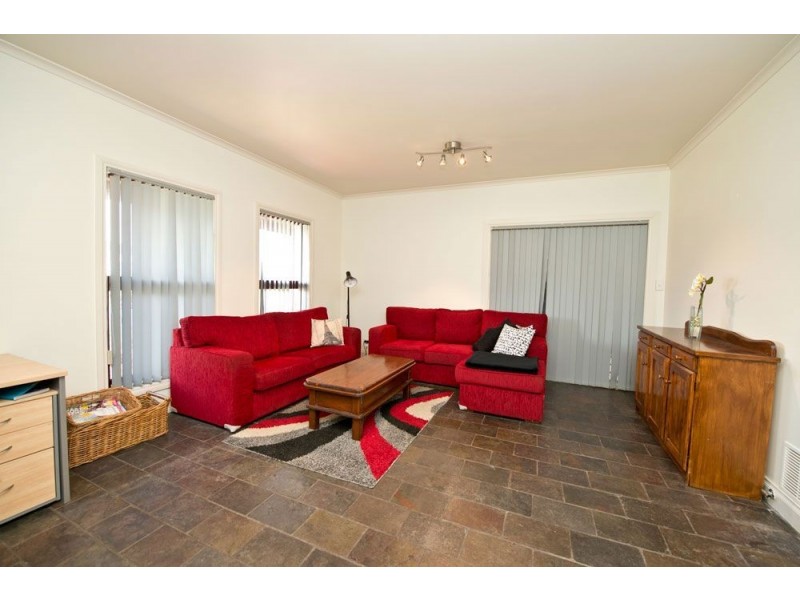 11 Rodeo Drive, Wynn Vale SA 5127