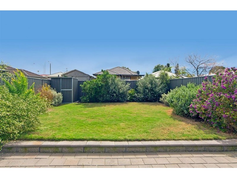 2 Gascoyne Avenue, Hillcrest SA 5086
