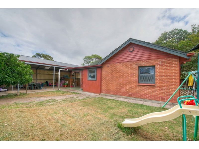 8 Stuart Street, Dernancourt SA 5075