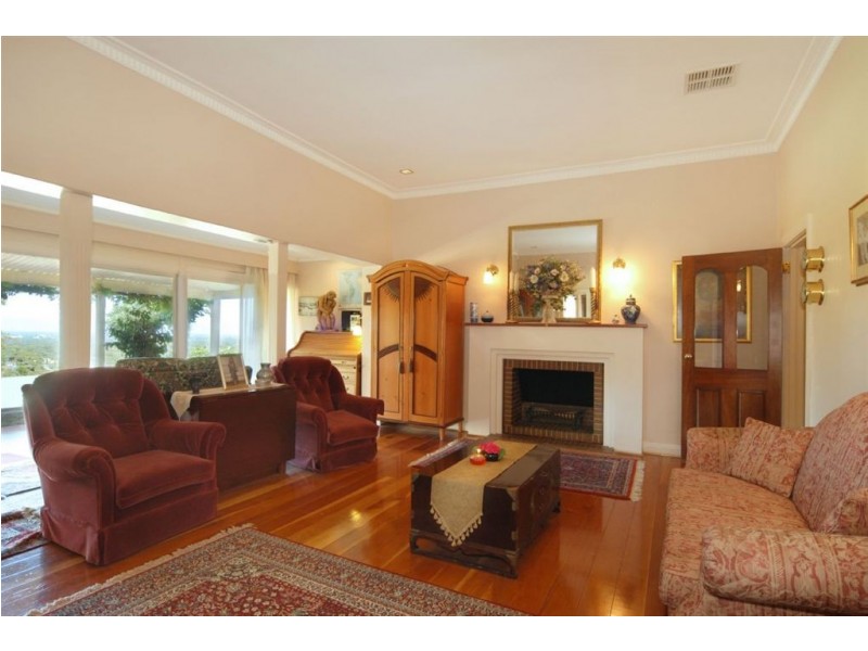 39 Norton Summit Road, Woodforde SA 5072