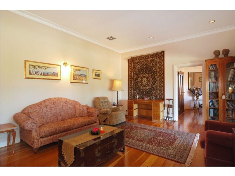 39 Norton Summit Road, Woodforde SA 5072