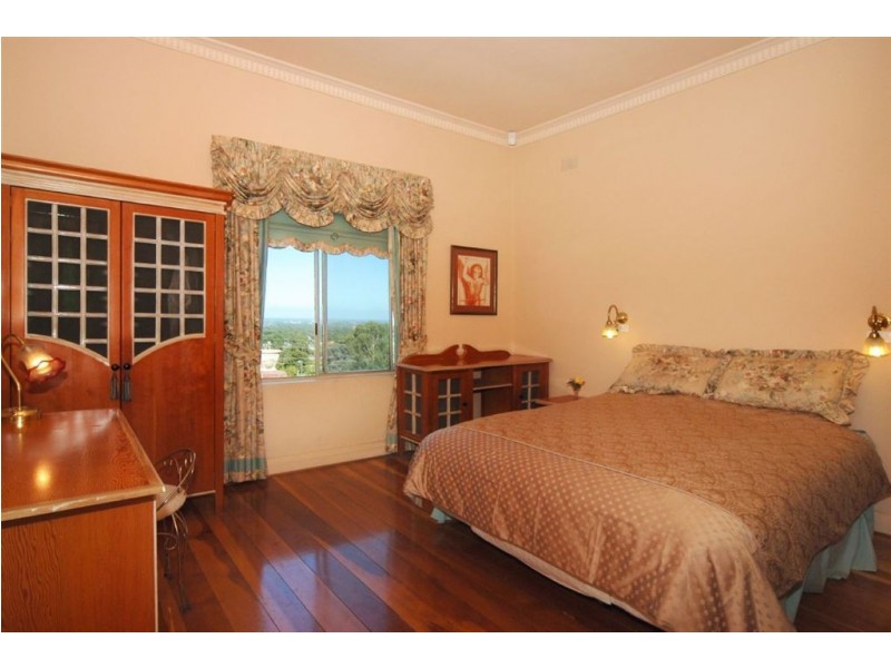 39 Norton Summit Road, Woodforde SA 5072