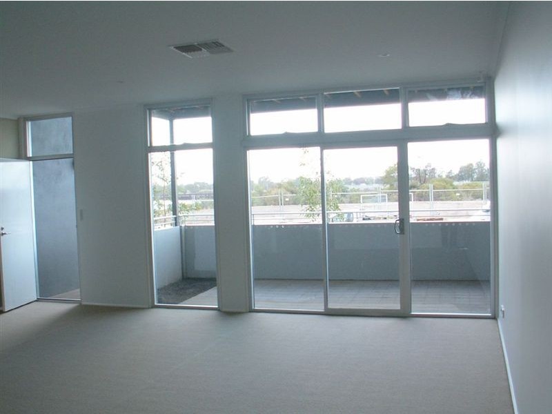 6 Yao Cove, Port Adelaide SA 5015