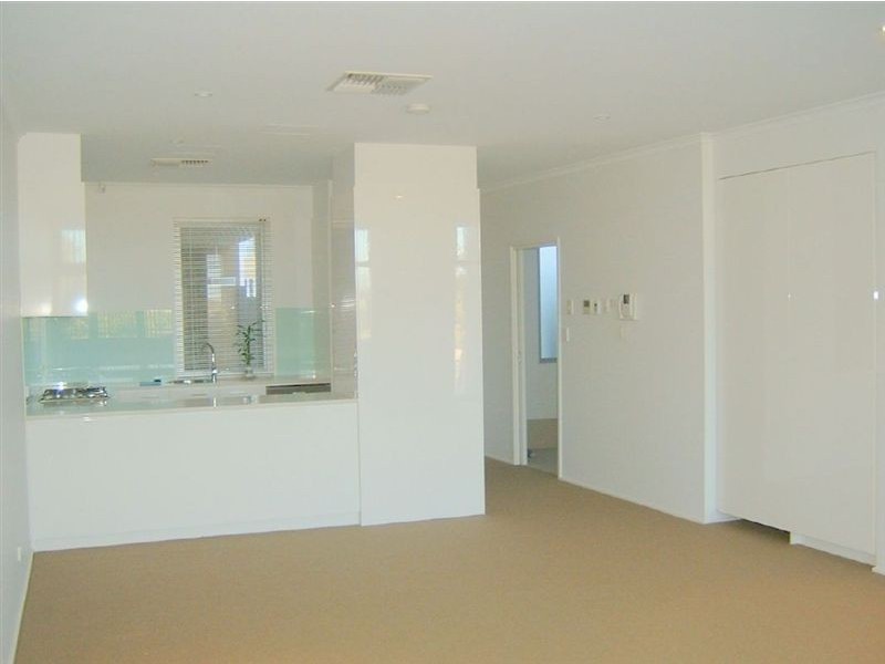 6 Yao Cove, Port Adelaide SA 5015