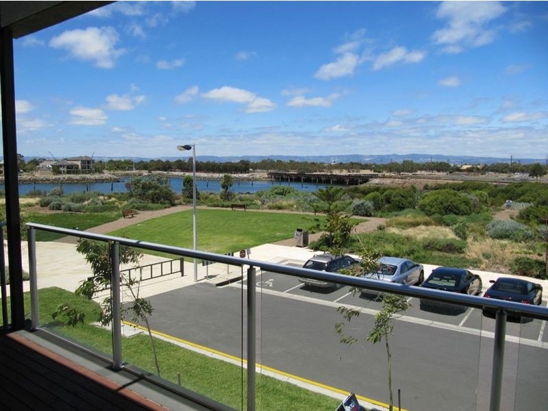 6 Yao Cove, Port Adelaide SA 5015