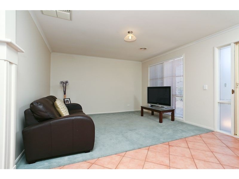 2 Parkview Drive, Oakden SA 5086