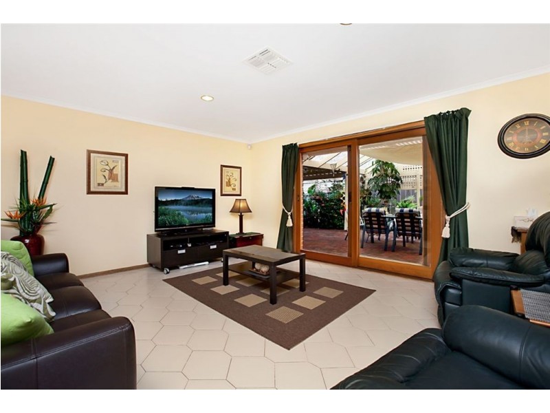 7 Greys Court, Oakden SA 5086