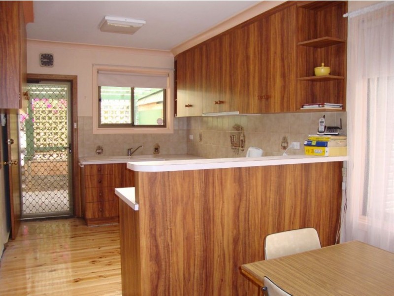 33 Far View Crescent, Ridgehaven SA 5097