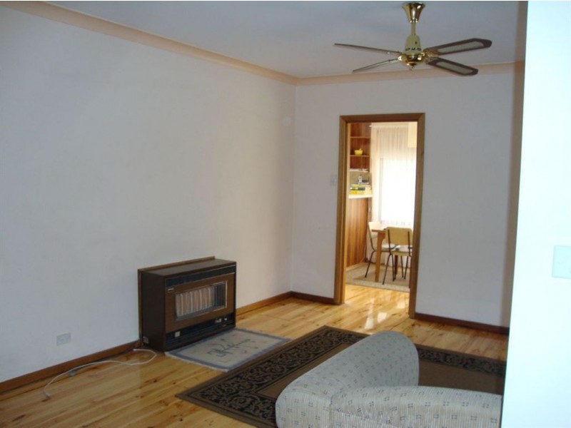 33 Far View Crescent, Ridgehaven SA 5097