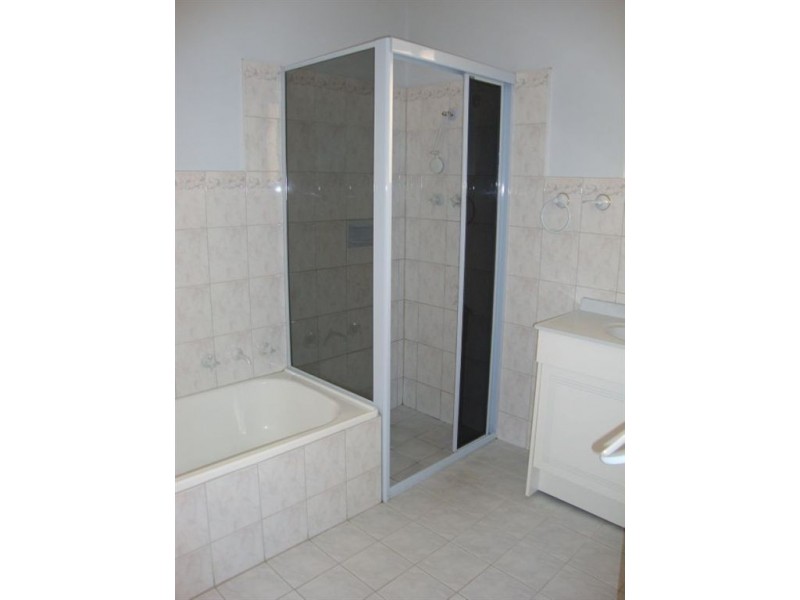 33 Far View Crescent, Ridgehaven SA 5097