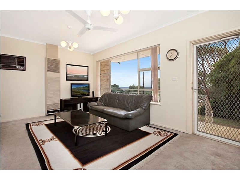 31 McGowan Court, Para Hills SA 5096