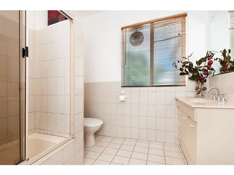 28 Corinda Avenue, Kensington Park SA 5068