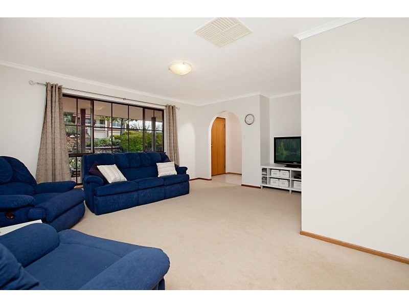 2 Dutton Court, Golden Grove SA 5125
