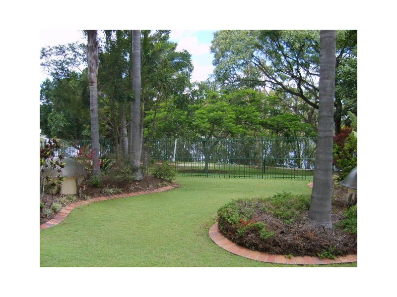 801/148 Oxlade Drive, New Farm QLD 4005