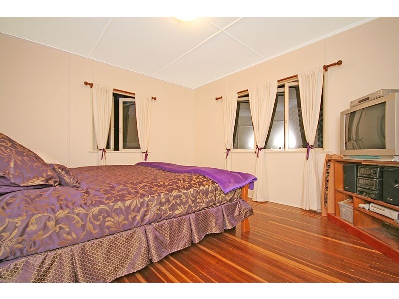 31 Leach Street, Everton Park QLD 4053