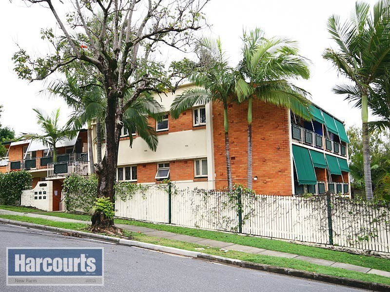 4/52 Miles Street, Clayfield QLD 4011