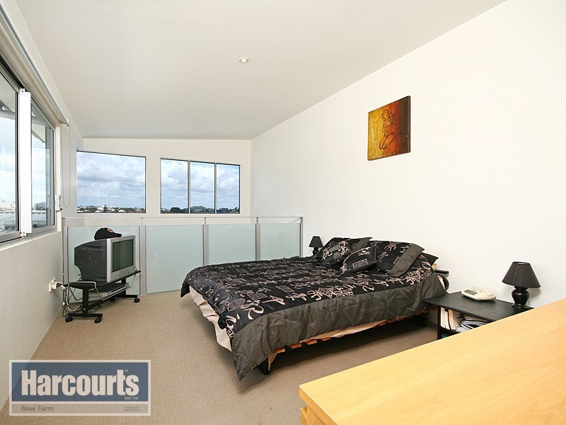 16/45 Doggett Street, Newstead QLD 4006