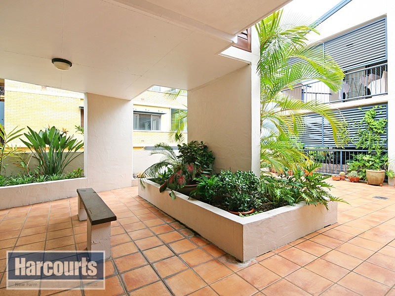 9/10 Oxlade Drive, New Farm QLD 4005