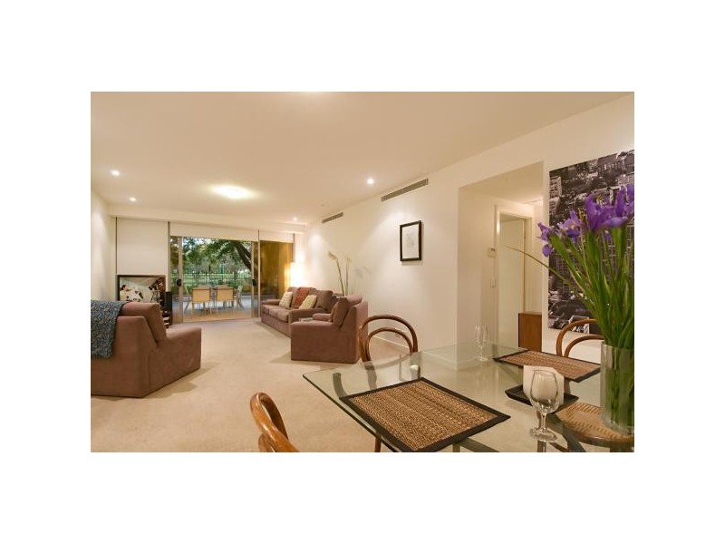 4121/30 Hollins, New Farm QLD 4005