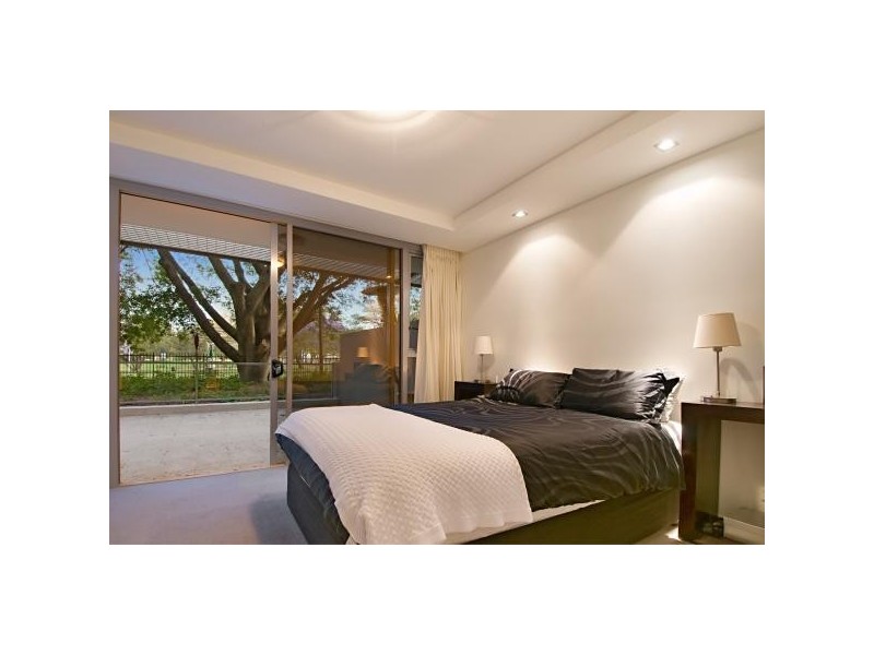 4121/30 Hollins, New Farm QLD 4005