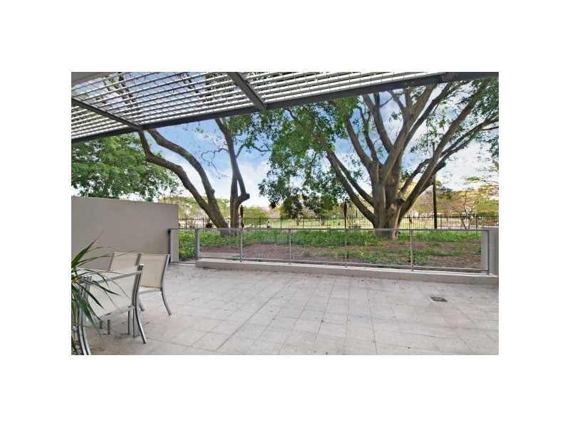 4121/30 Hollins, New Farm QLD 4005