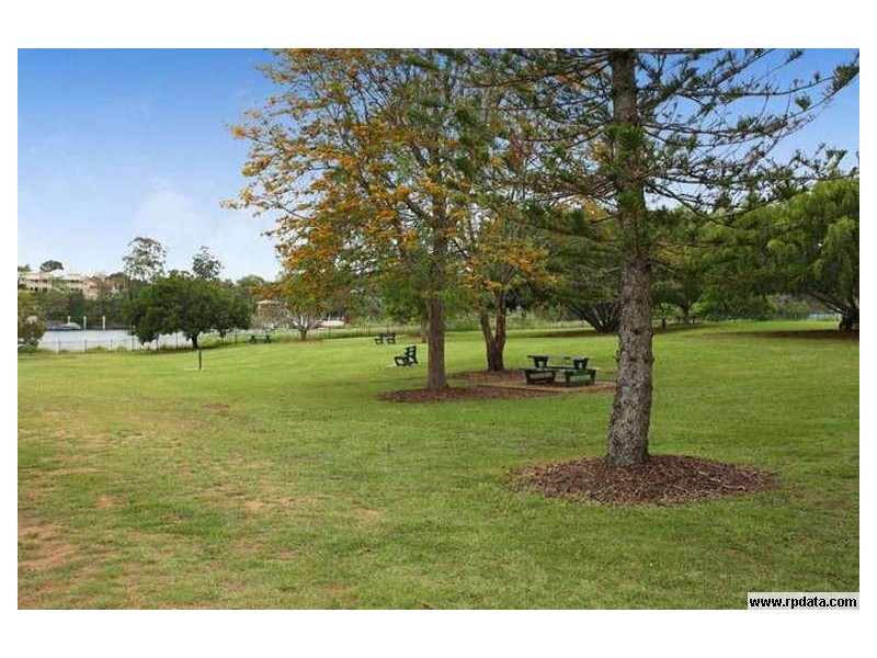 4121/30 Hollins, New Farm QLD 4005