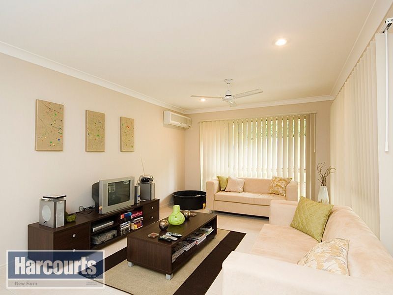 9 Hira Close, Calamvale QLD 4116