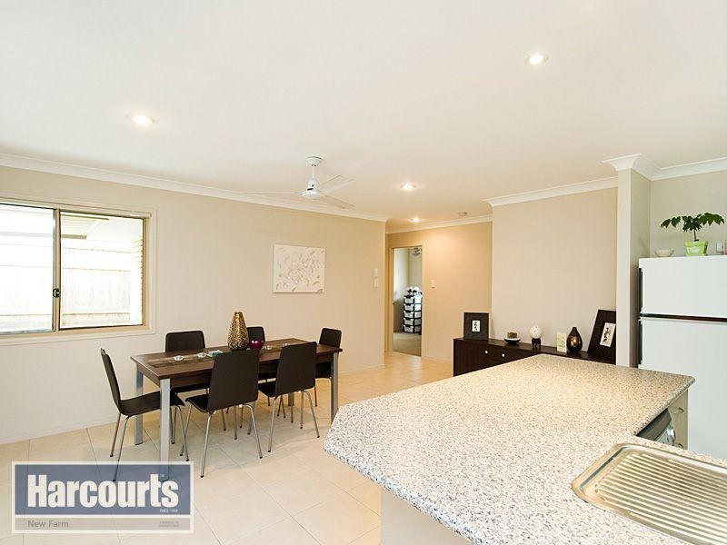 9 Hira Close, Calamvale QLD 4116