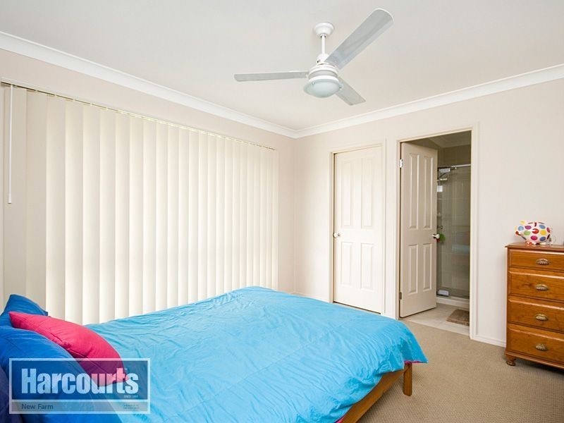 9 Hira Close, Calamvale QLD 4116