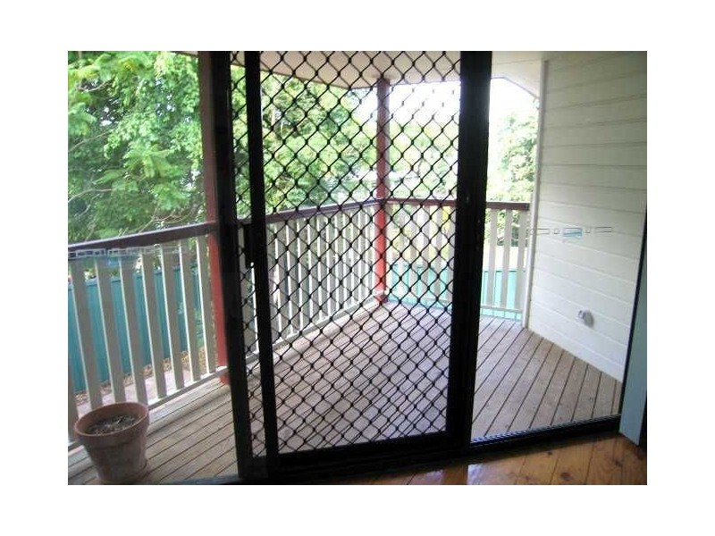 23 Ashby Street, Fairfield QLD 4103