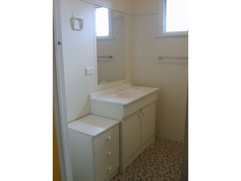 48 Glen Retreat Road, Mitchelton QLD 4053